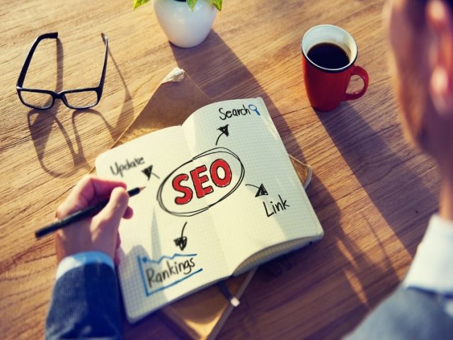 SEO para tu empresa. Posicionamiento de tu sitio en Google.